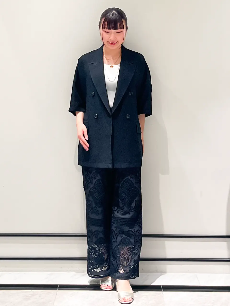 GRACE CONTINENTAL CHISAKO.S コーディネート画像
