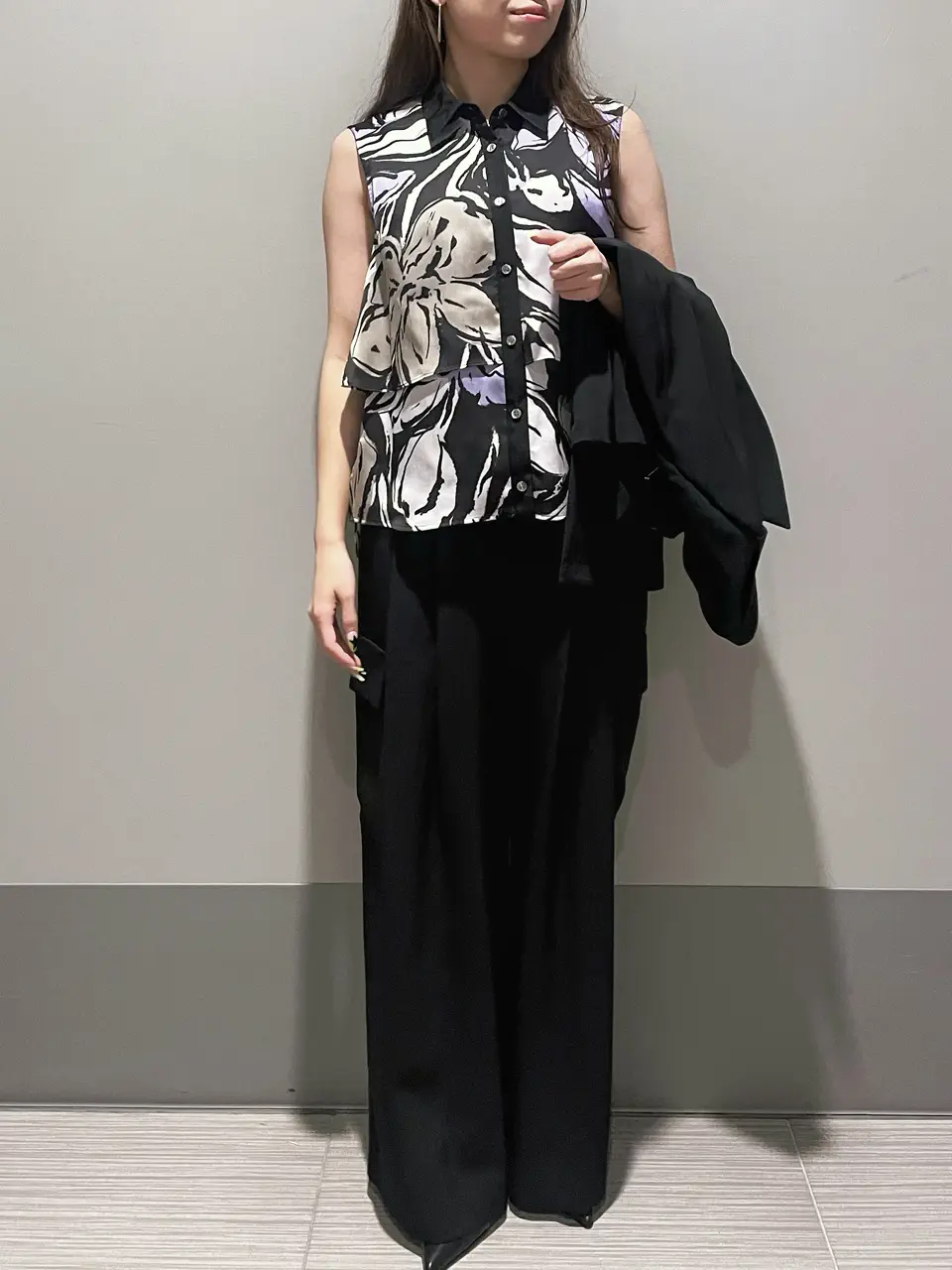 GRACE CONTINENTAL 細川　もなみ コーディネート画像