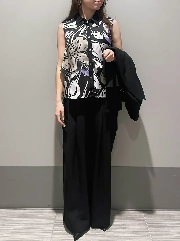 GRACE CONTINENTAL 細川　もなみ コーディネート画像