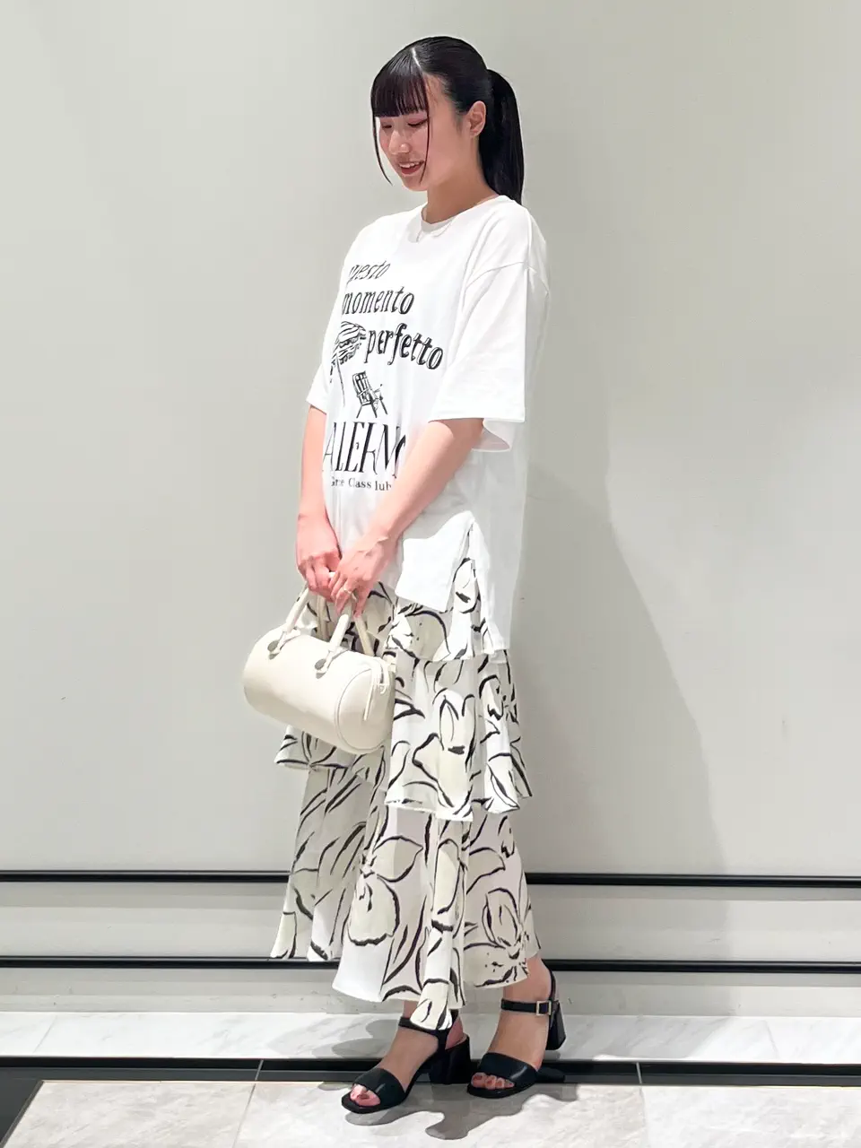 GRACE CONTINENTAL CHISAKO.S コーディネート画像