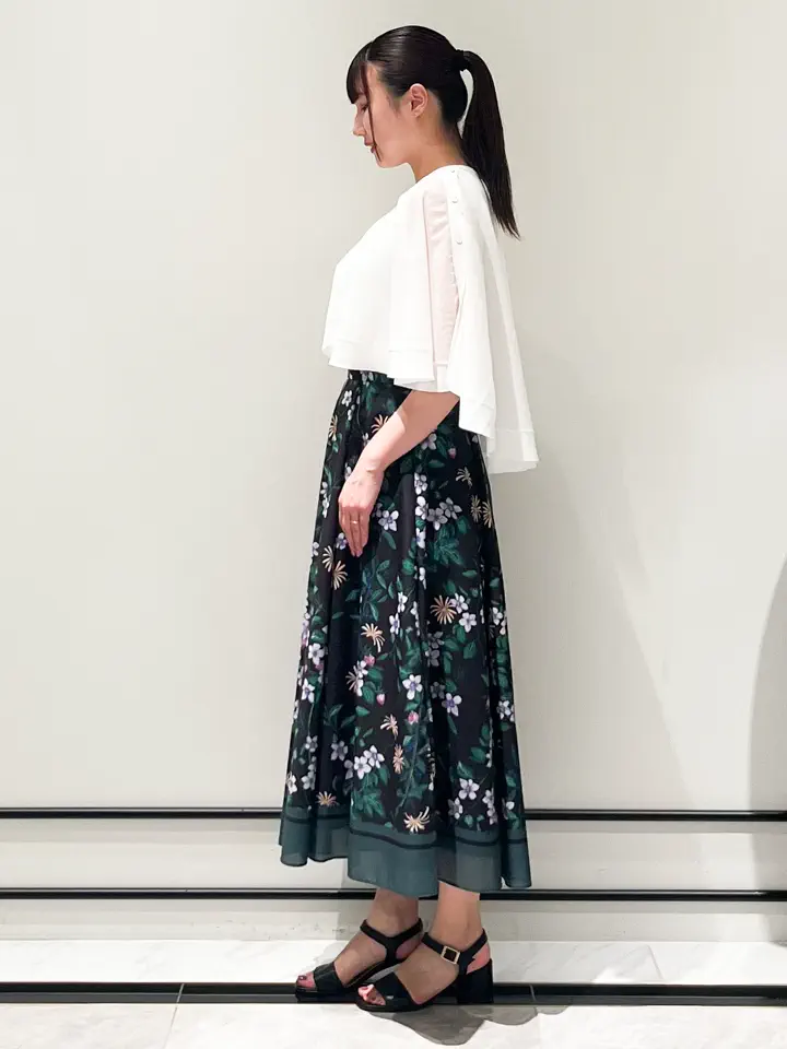 GRACE CONTINENTAL CHISAKO.S コーディネート画像