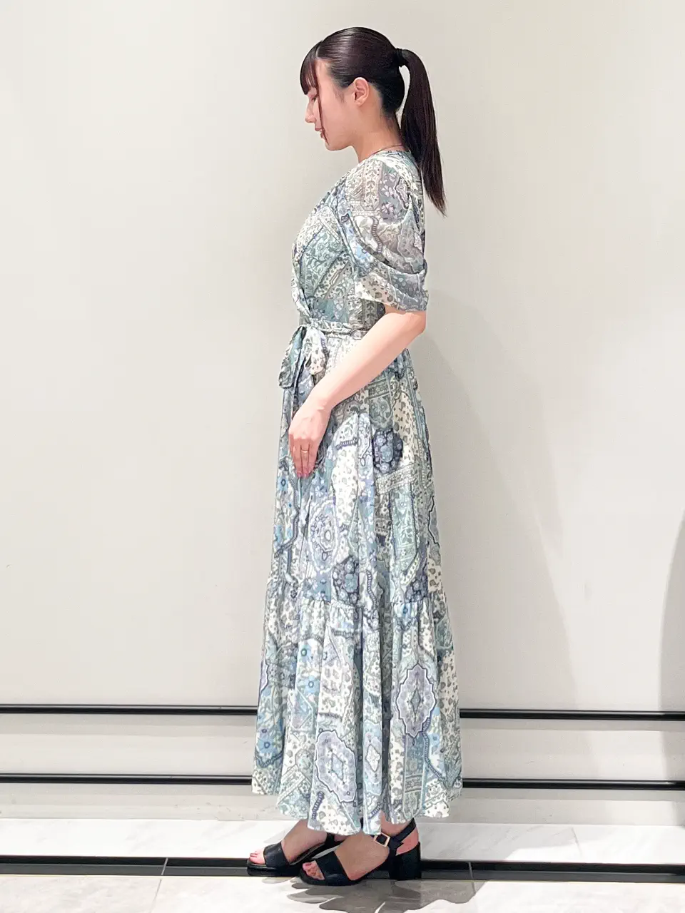 GRACE CONTINENTAL CHISAKO.S コーディネート画像