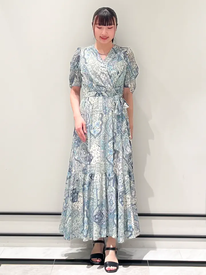 GRACE CONTINENTAL CHISAKO.S コーディネート画像