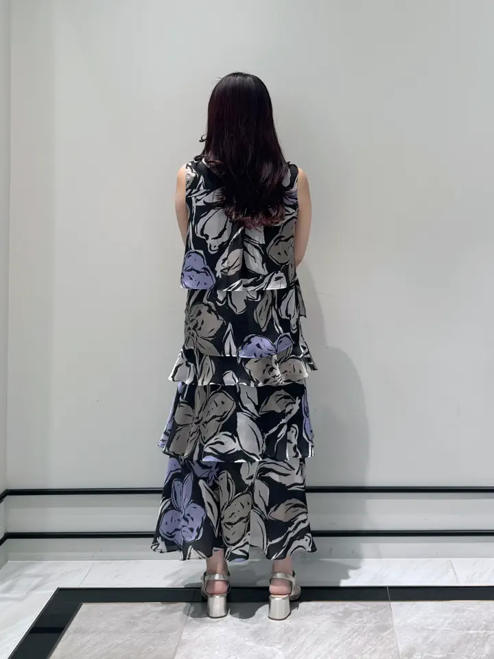 GRACE CONTINENTAL MOMOKO コーディネート画像