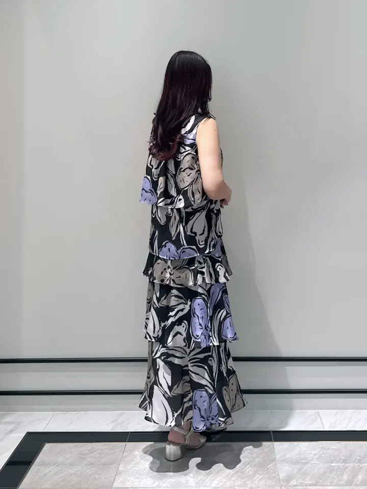 GRACE CONTINENTAL MOMOKO コーディネート画像