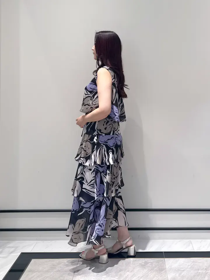 GRACE CONTINENTAL MOMOKO コーディネート画像