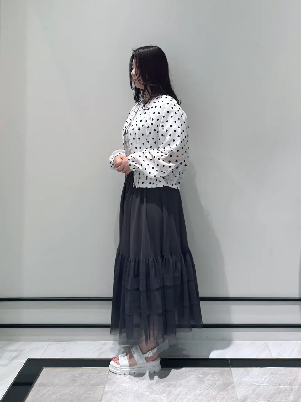 GRACE CONTINENTAL MOMOKO コーディネート画像