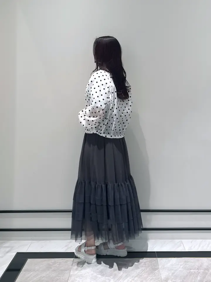 GRACE CONTINENTAL MOMOKO コーディネート画像