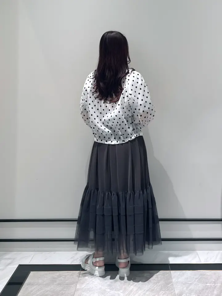 GRACE CONTINENTAL MOMOKO コーディネート画像