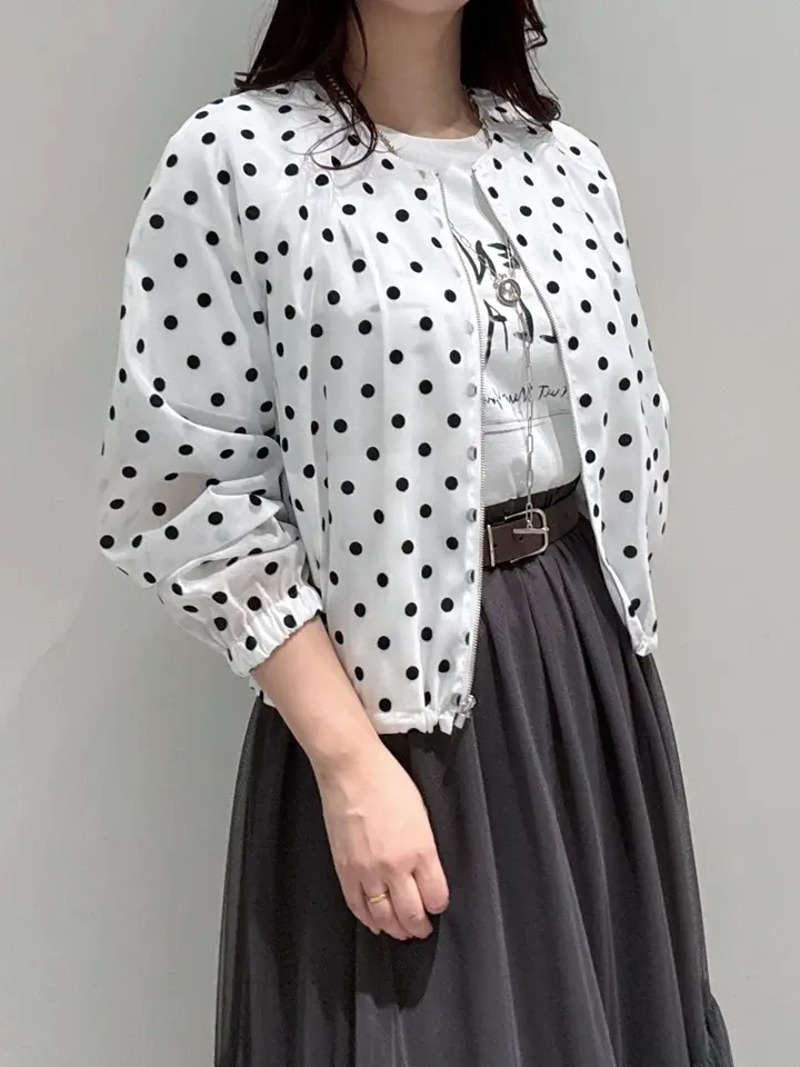 GRACE CONTINENTAL MOMOKO コーディネート画像