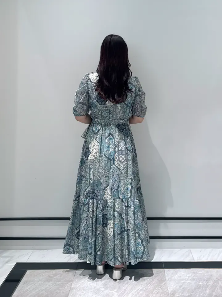 GRACE CONTINENTAL MOMOKO コーディネート画像