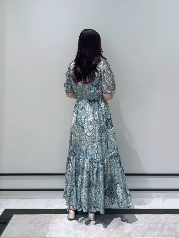 GRACE CONTINENTAL MOMOKO コーディネート画像