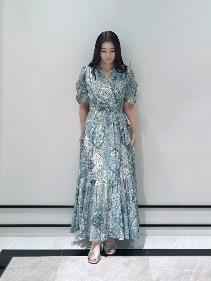 GRACE CONTINENTAL MOMOKO コーディネート画像