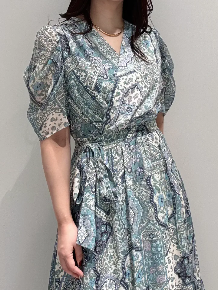 GRACE CONTINENTAL MOMOKO コーディネート画像