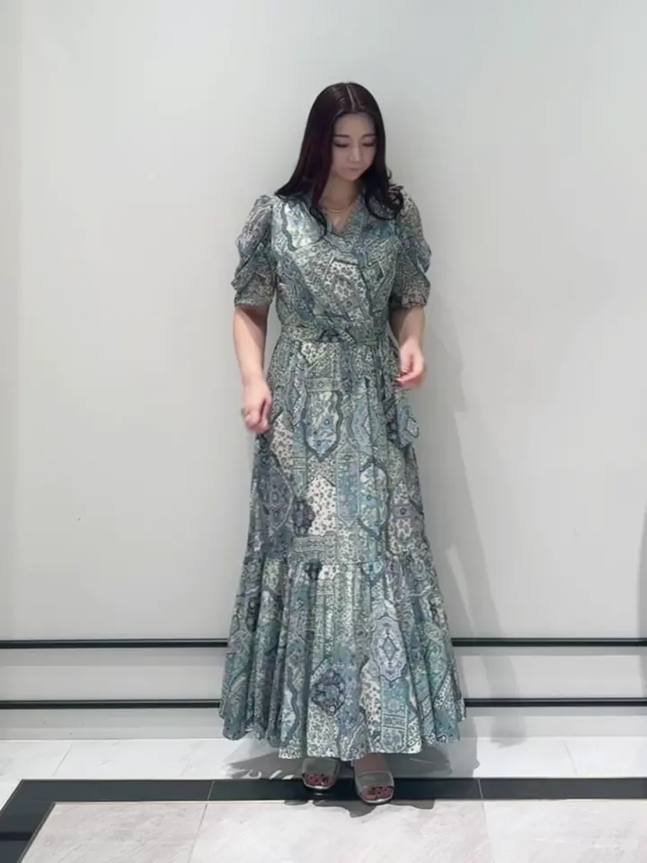 GRACE CONTINENTAL MOMOKO コーディネート画像