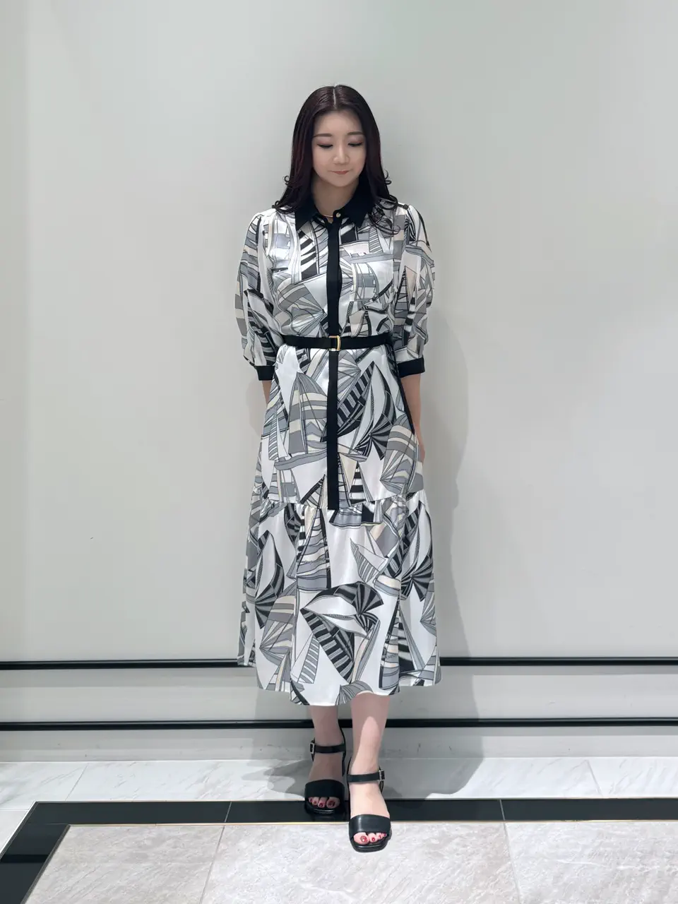 GRACE CONTINENTAL MOMOKO コーディネート画像