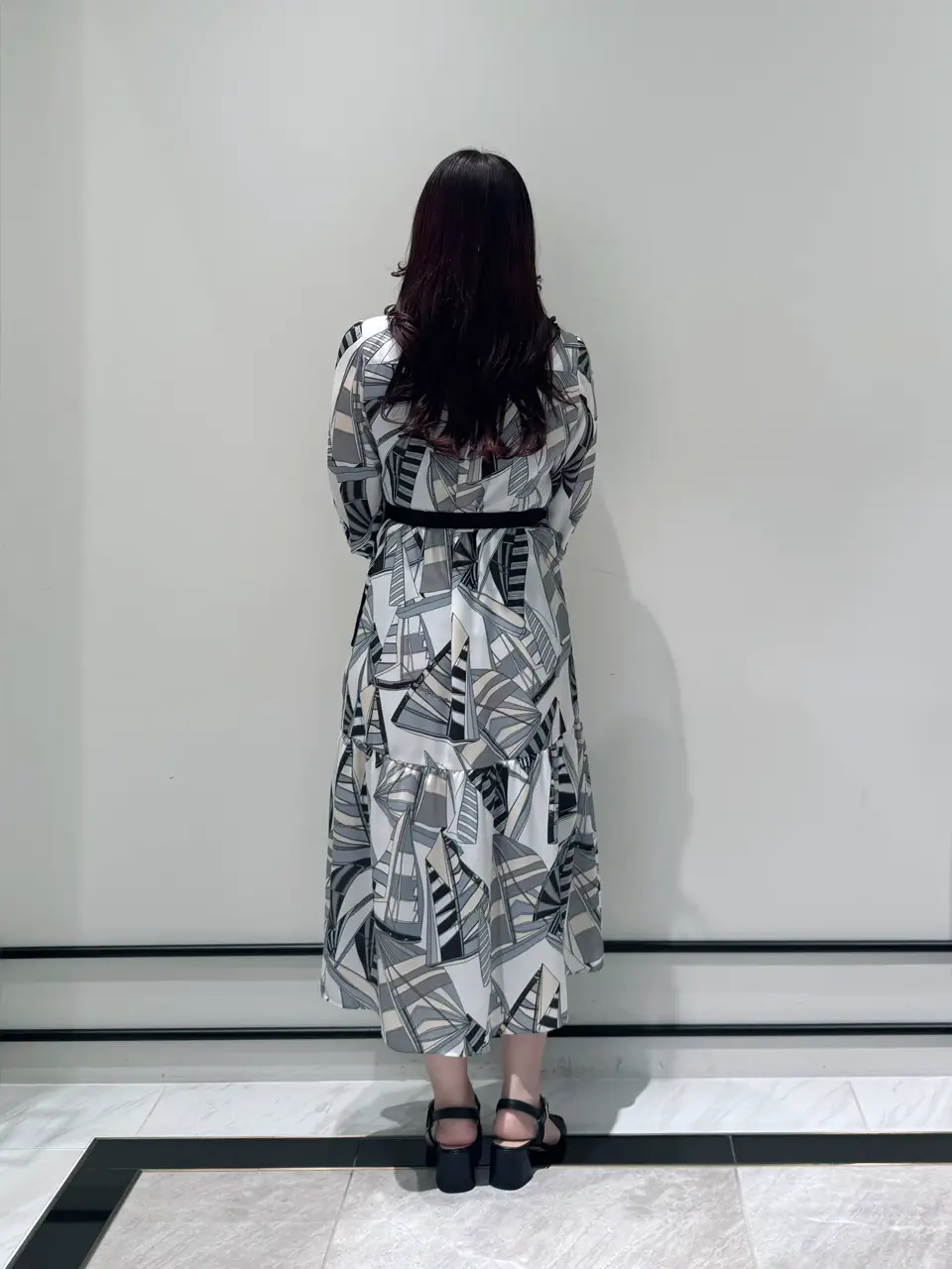 GRACE CONTINENTAL MOMOKO コーディネート画像