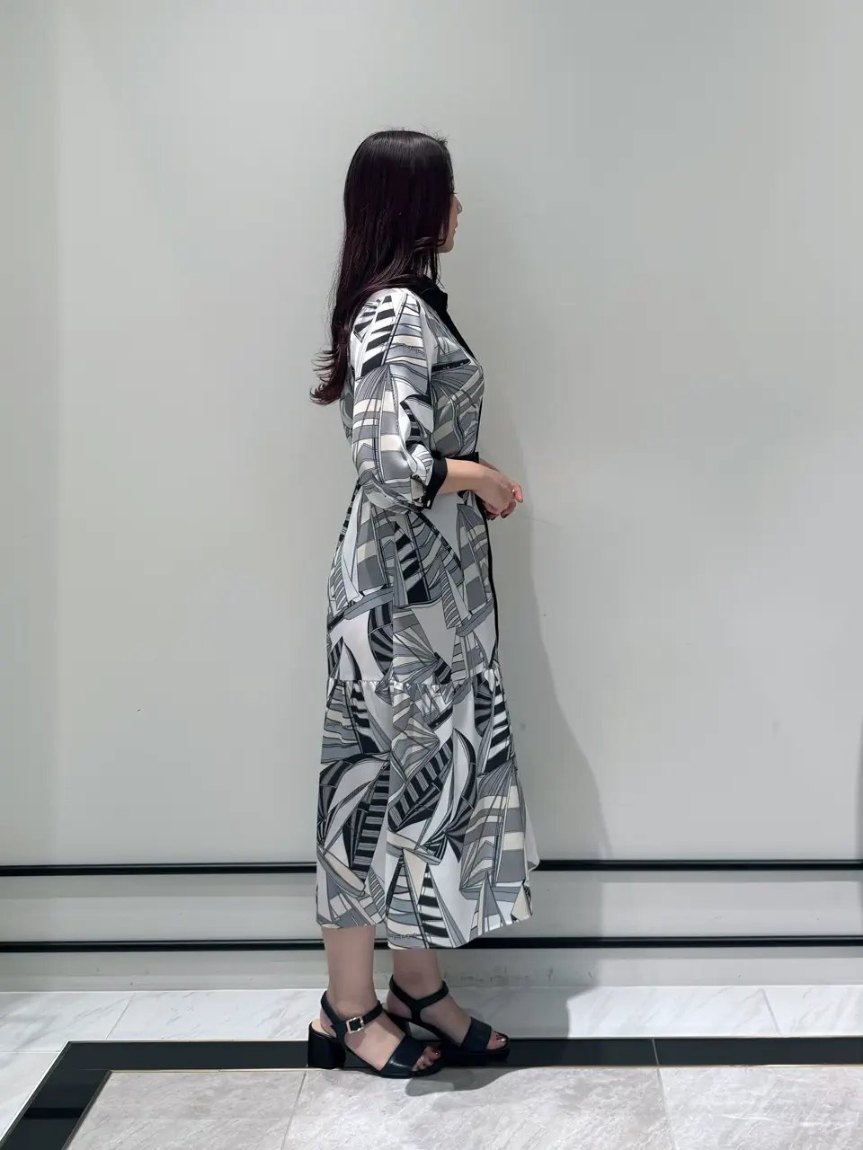 GRACE CONTINENTAL MOMOKO コーディネート画像