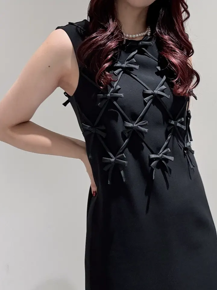 GRACE CONTINENTAL MOMOKO コーディネート画像