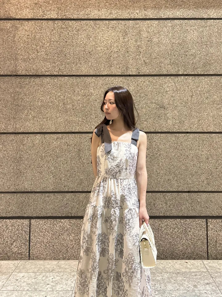 GRACE CONTINENTAL ERINA KATO コーディネート画像