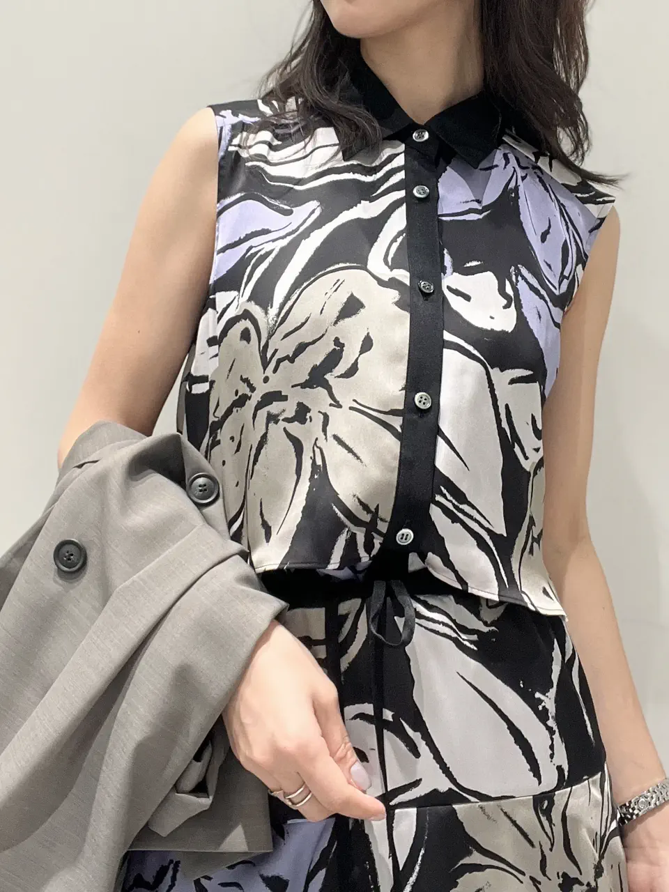 GRACE CONTINENTAL A.Kameyama コーディネート画像