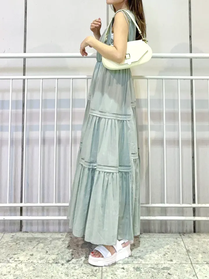GRACE CONTINENTAL yukimi yonee コーディネート画像