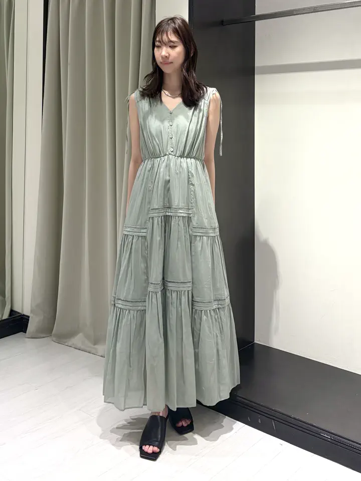 GRACE CONTINENTAL kobayashi コーディネート画像