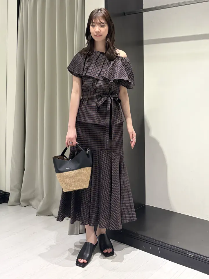 GRACE CONTINENTAL kobayashi コーディネート画像