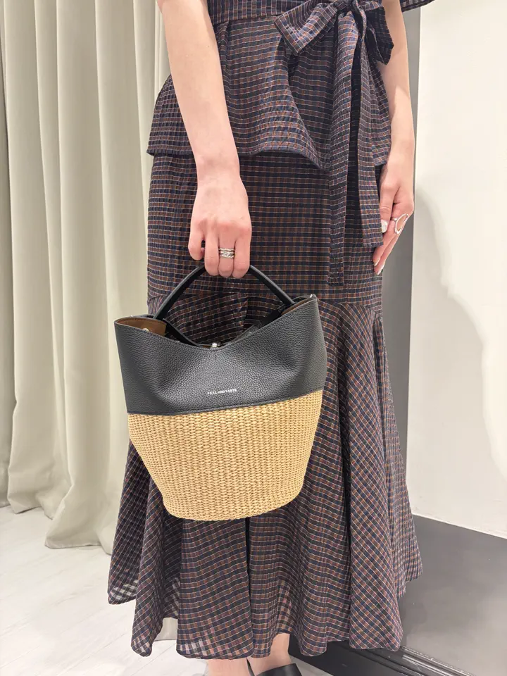 GRACE CONTINENTAL kobayashi コーディネート画像