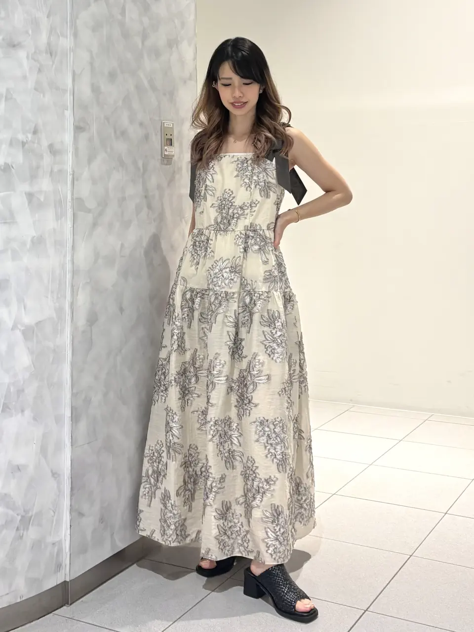 GRACE CONTINENTAL FUKUSHIMA YURIE コーディネート画像