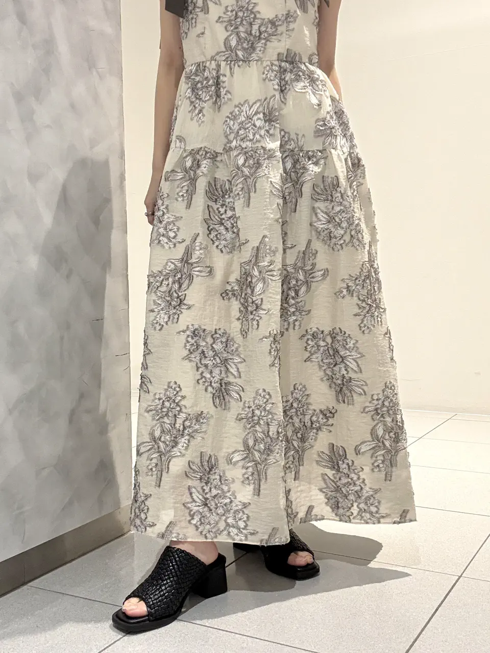 GRACE CONTINENTAL FUKUSHIMA YURIE コーディネート画像