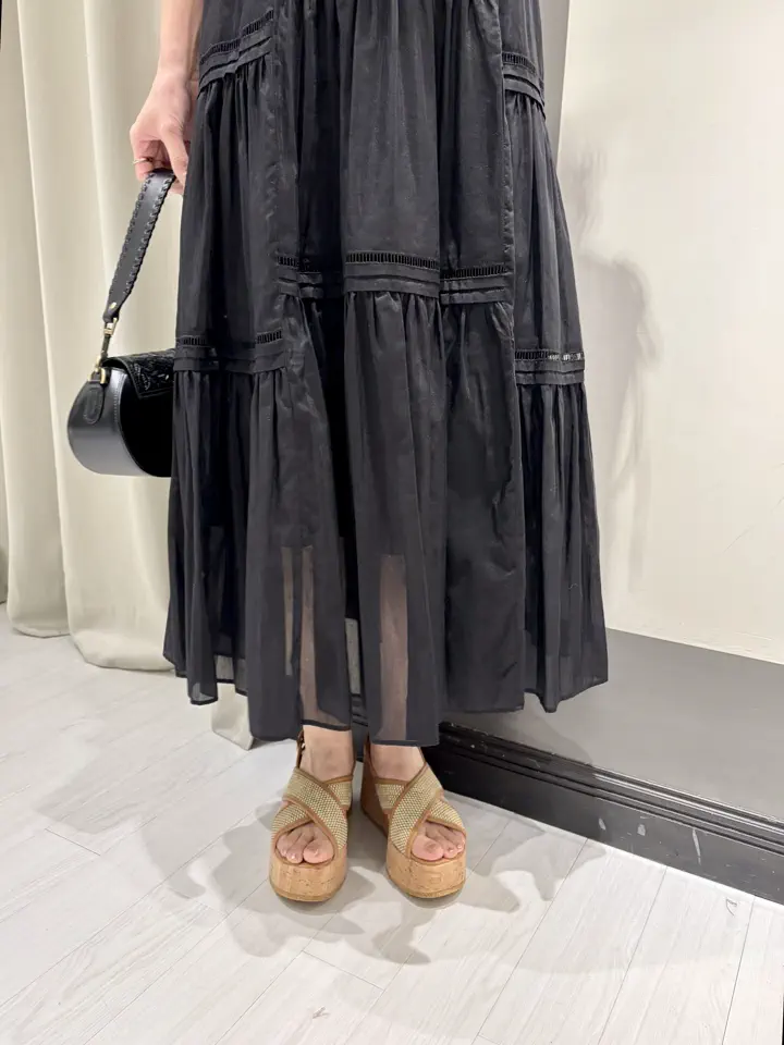 GRACE CONTINENTAL 亀田 未希 コーディネート画像