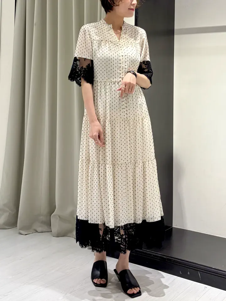 GRACE CONTINENTAL 亀田 未希 コーディネート画像