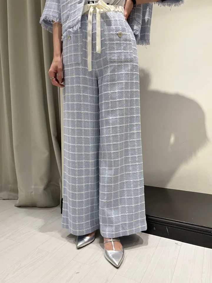 GRACE CONTINENTAL 亀田 未希 コーディネート画像