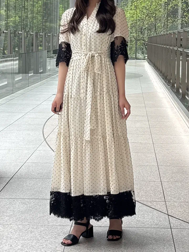 GRACE CONTINENTAL Kikuchi コーディネート画像