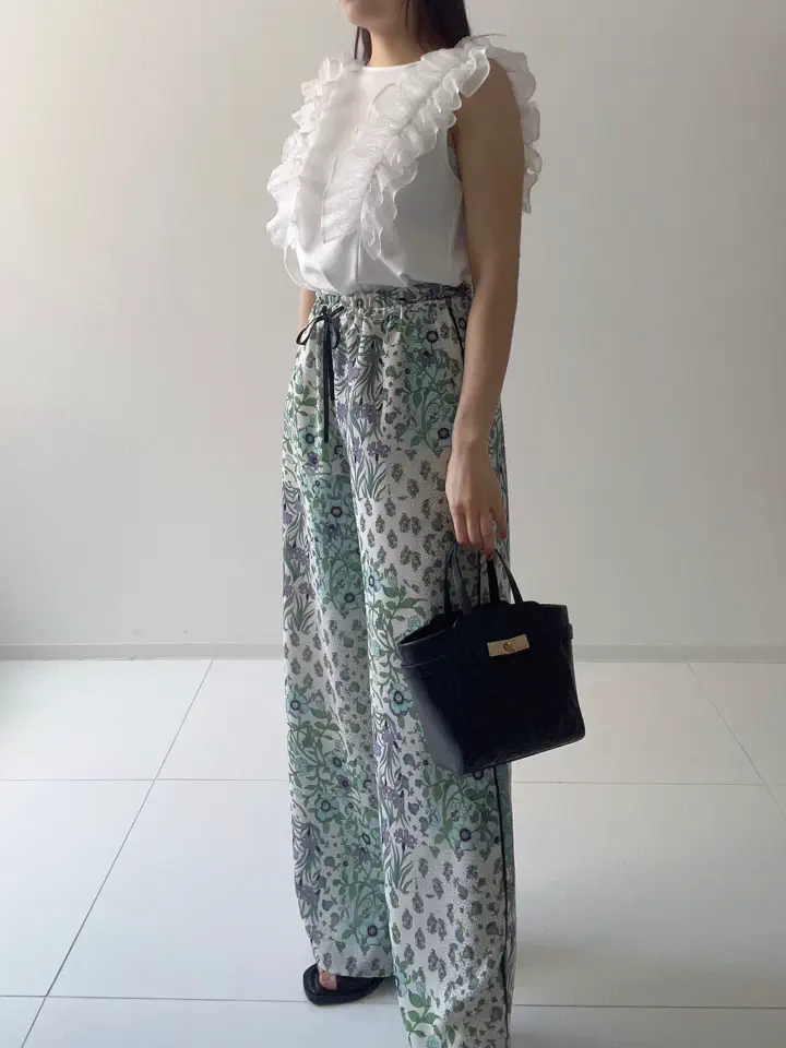 GRACE CONTINENTAL RIKO コーディネート画像