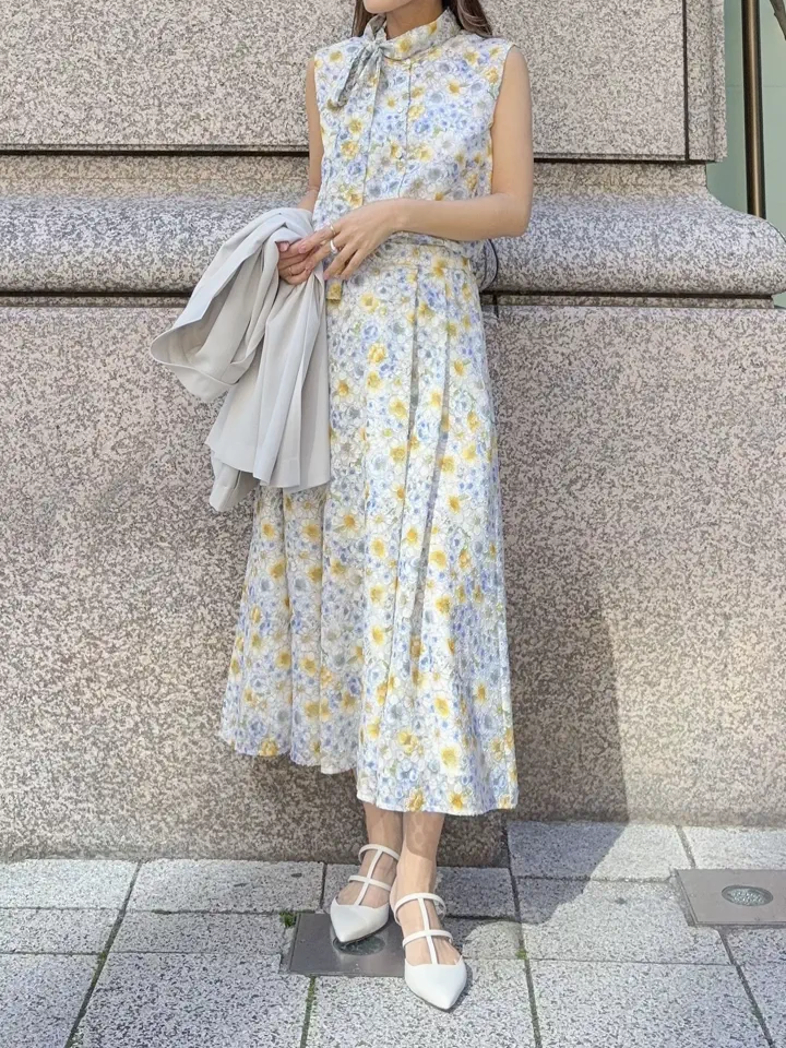 GRACE CONTINENTAL yukimi yonee コーディネート画像