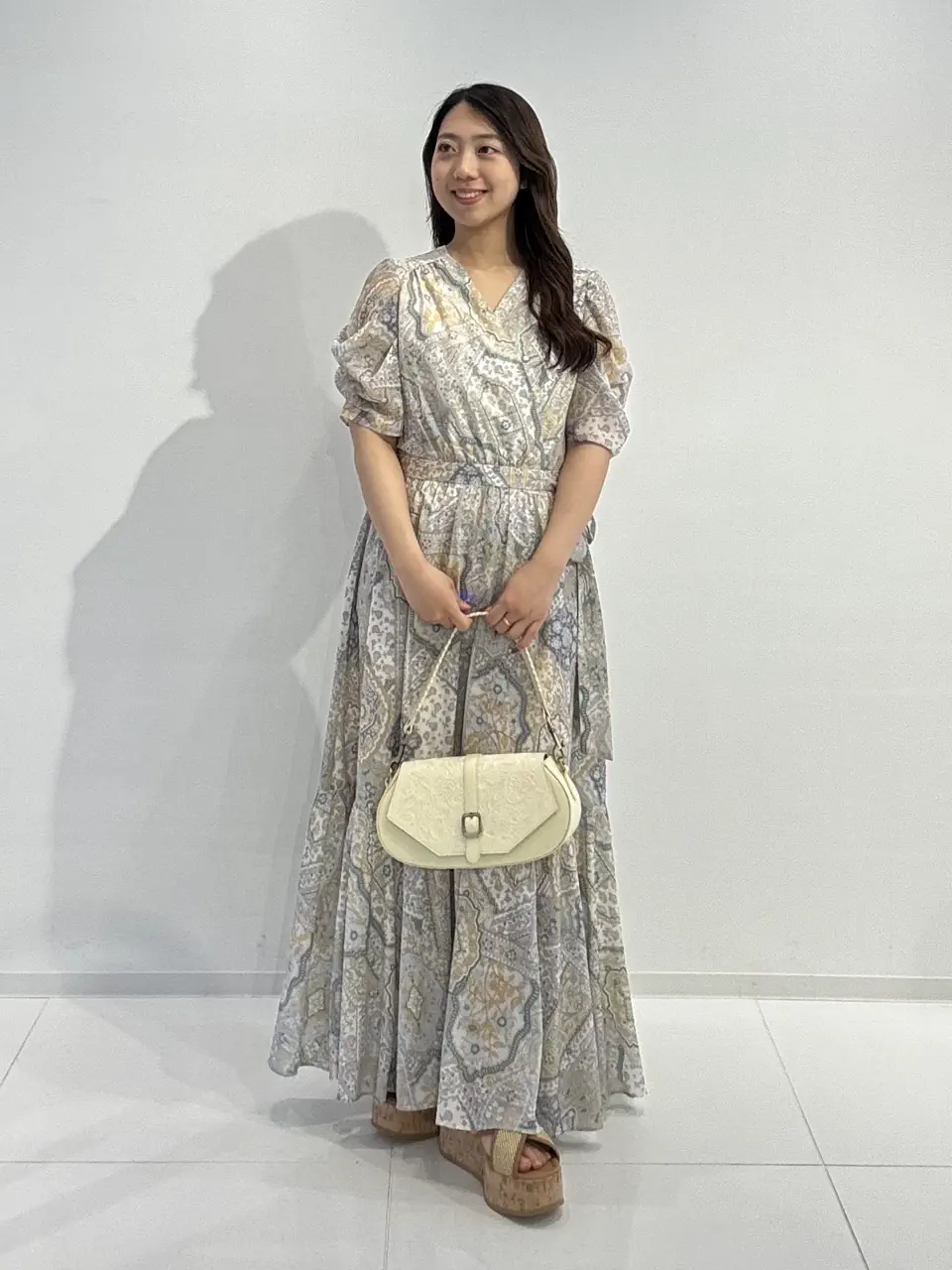  HIGASHIGAWA.R コーディネート画像