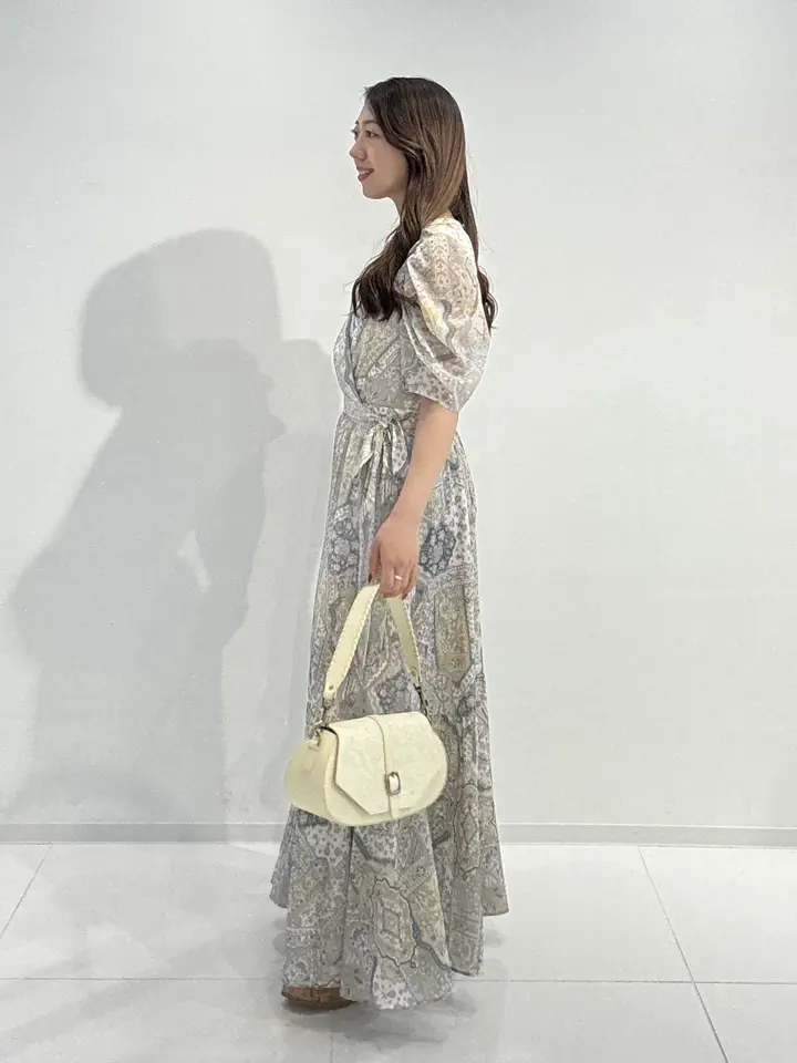 GRACE CONTINENTAL HIGASHIGAWA.R コーディネート画像