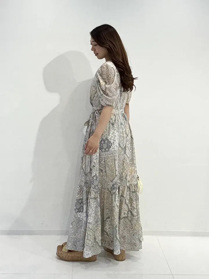 GRACE CONTINENTAL HIGASHIGAWA.R コーディネート画像