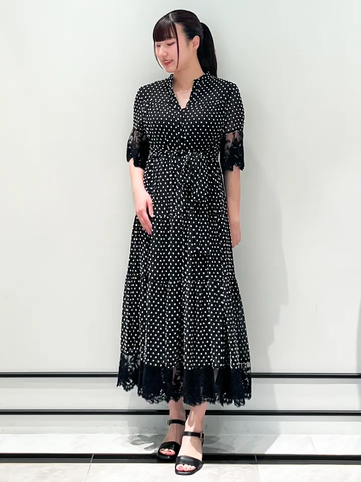 GRACE CONTINENTAL CHISAKO.S コーディネート画像