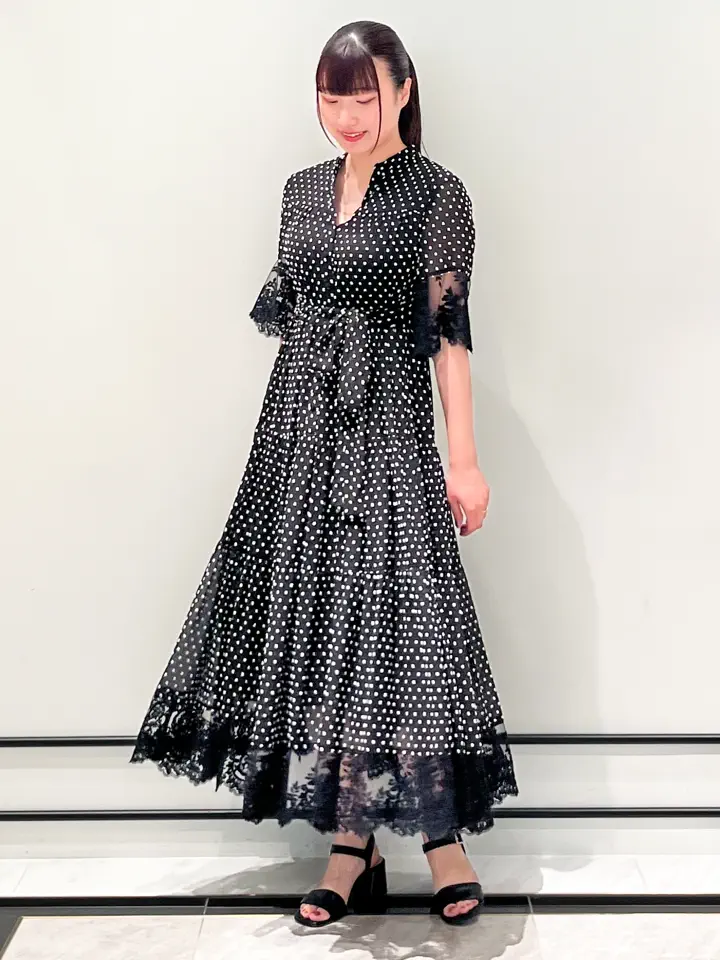 GRACE CONTINENTAL CHISAKO.S コーディネート画像