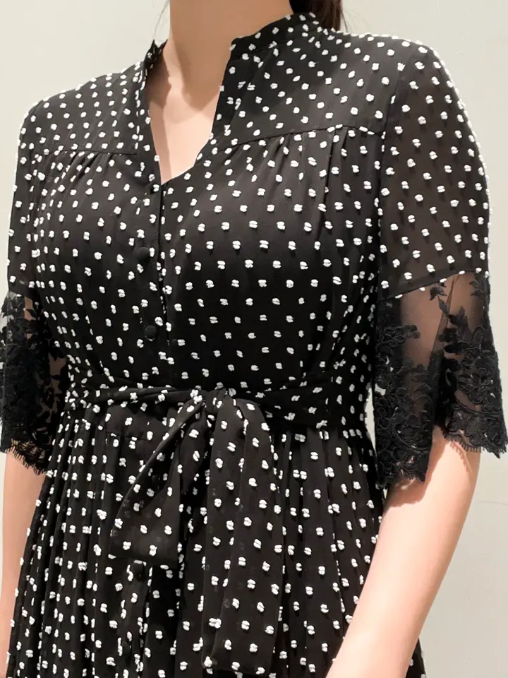 GRACE CONTINENTAL CHISAKO.S コーディネート画像