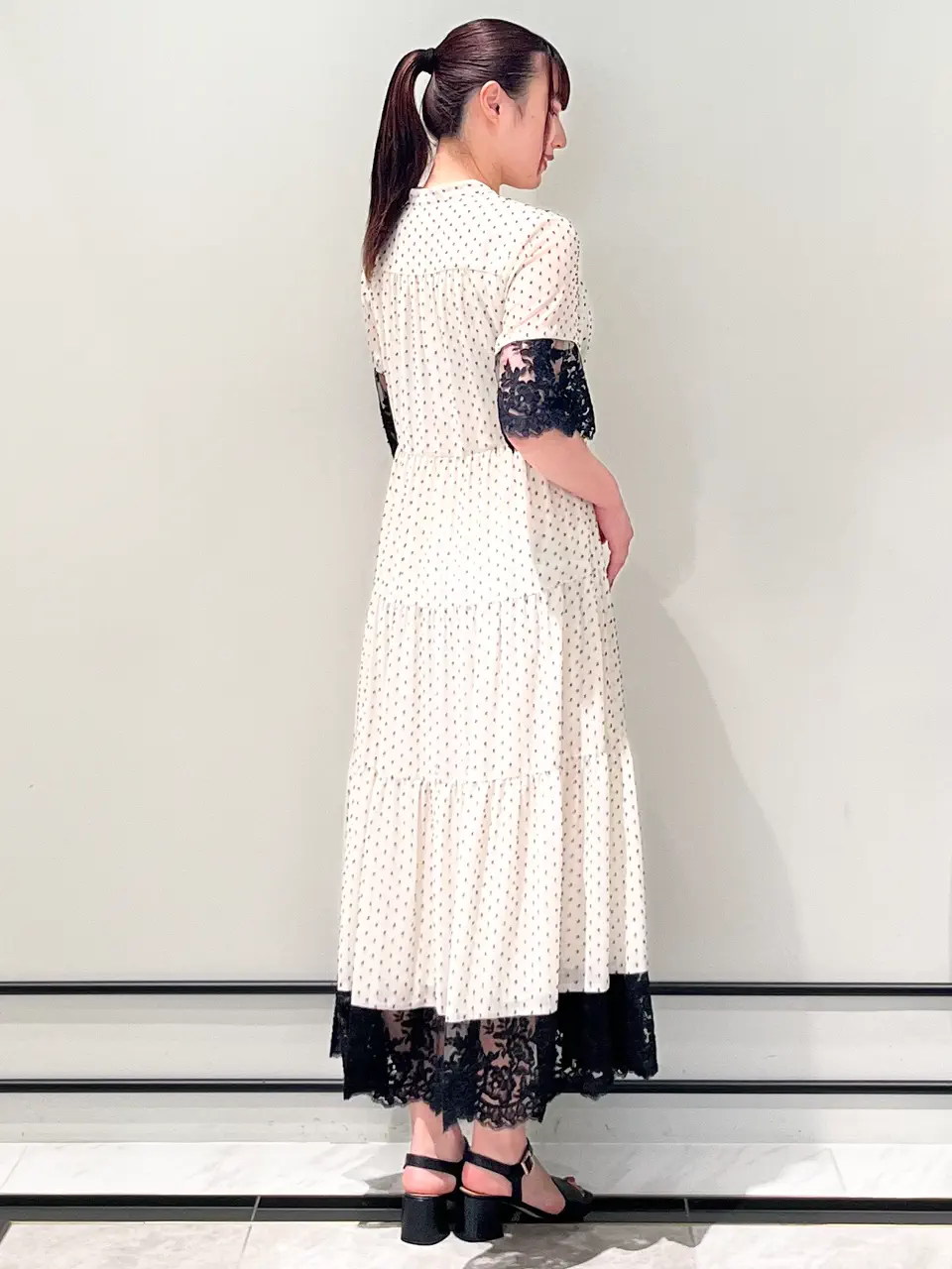 GRACE CONTINENTAL CHISAKO.S コーディネート画像