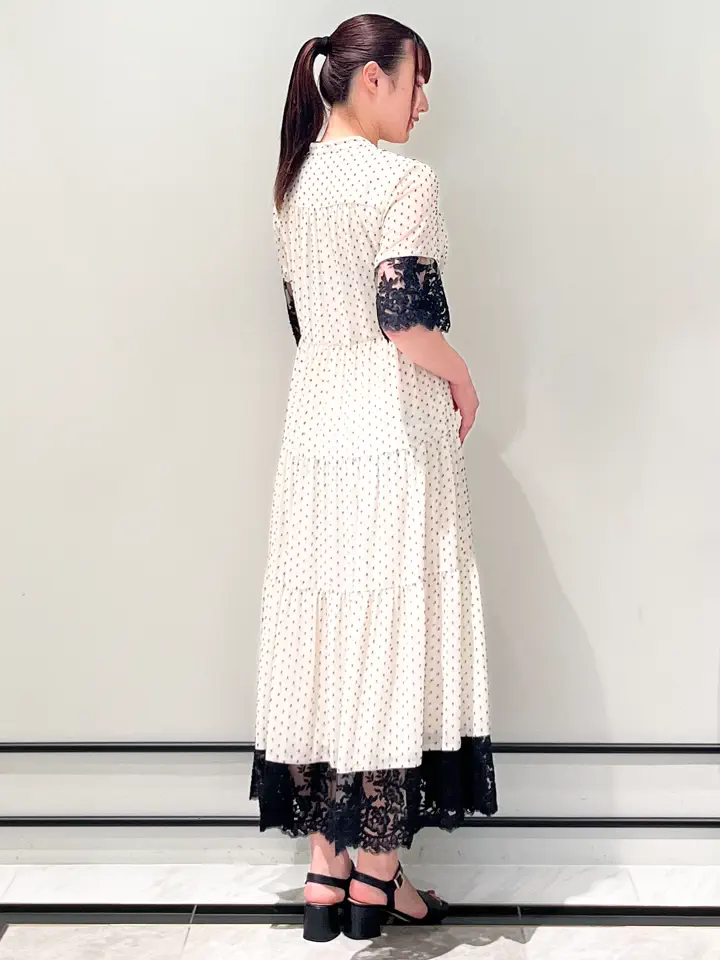 GRACE CONTINENTAL CHISAKO.S コーディネート画像