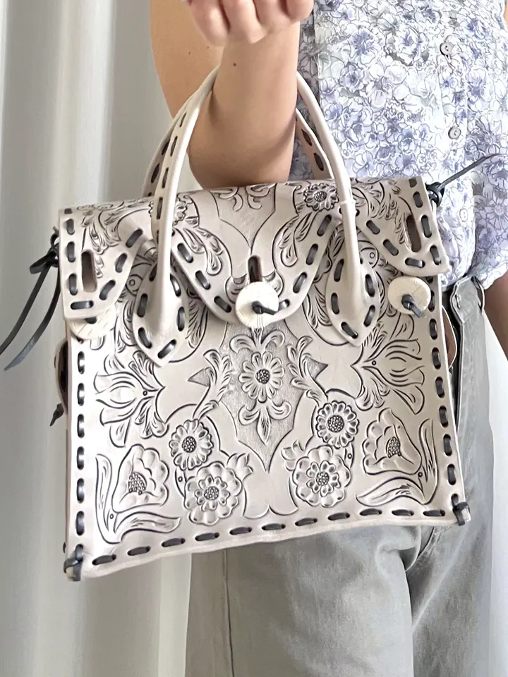 GRACE CONTINENTAL NORIA コーディネート画像