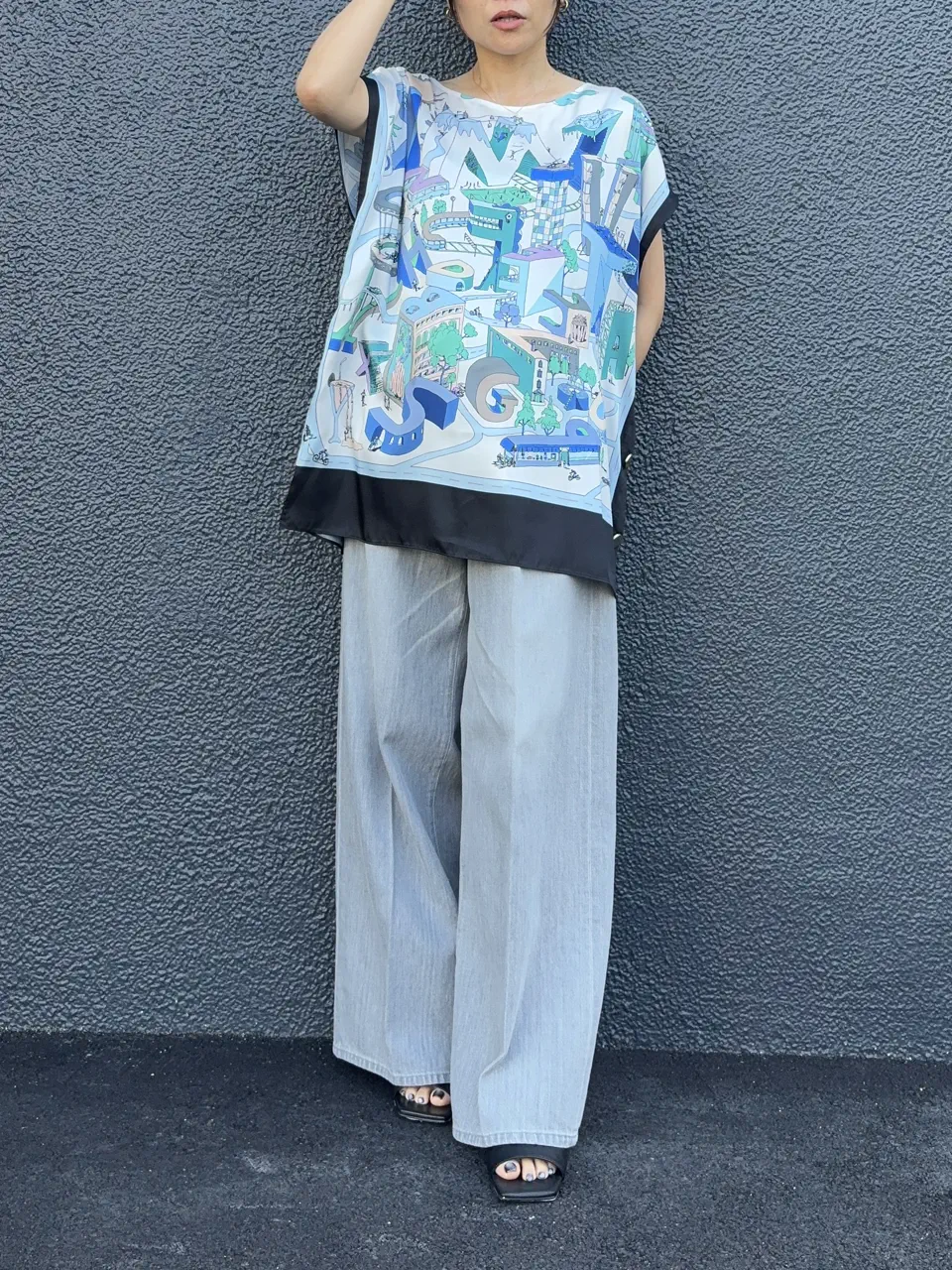 GRACE CONTINENTAL 穐山　香織 コーディネート画像