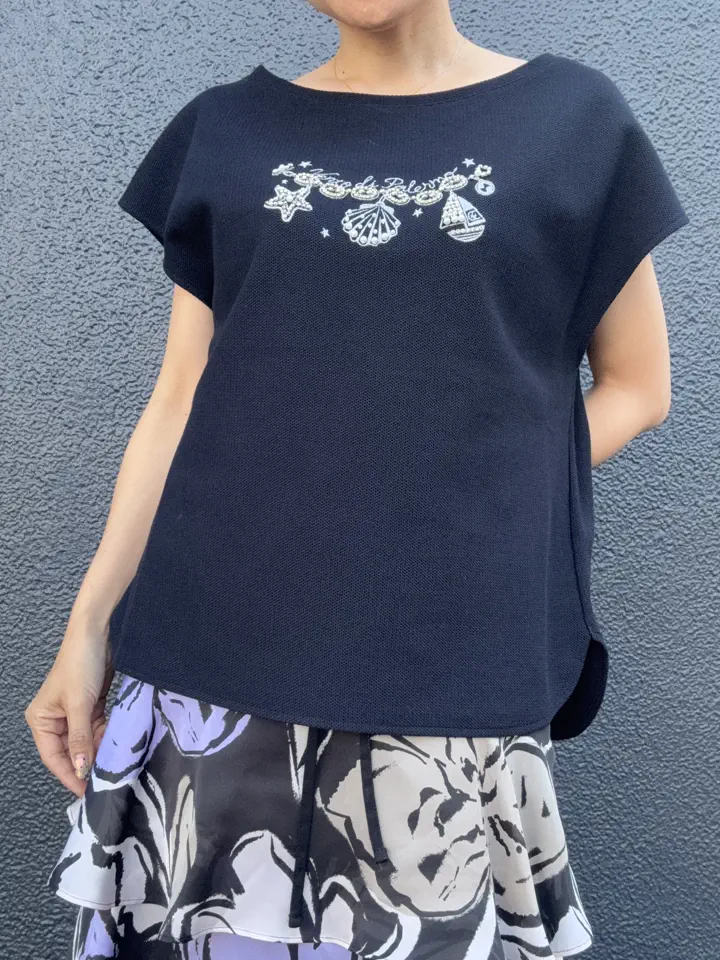 GRACE CONTINENTAL 穐山　香織 コーディネート画像