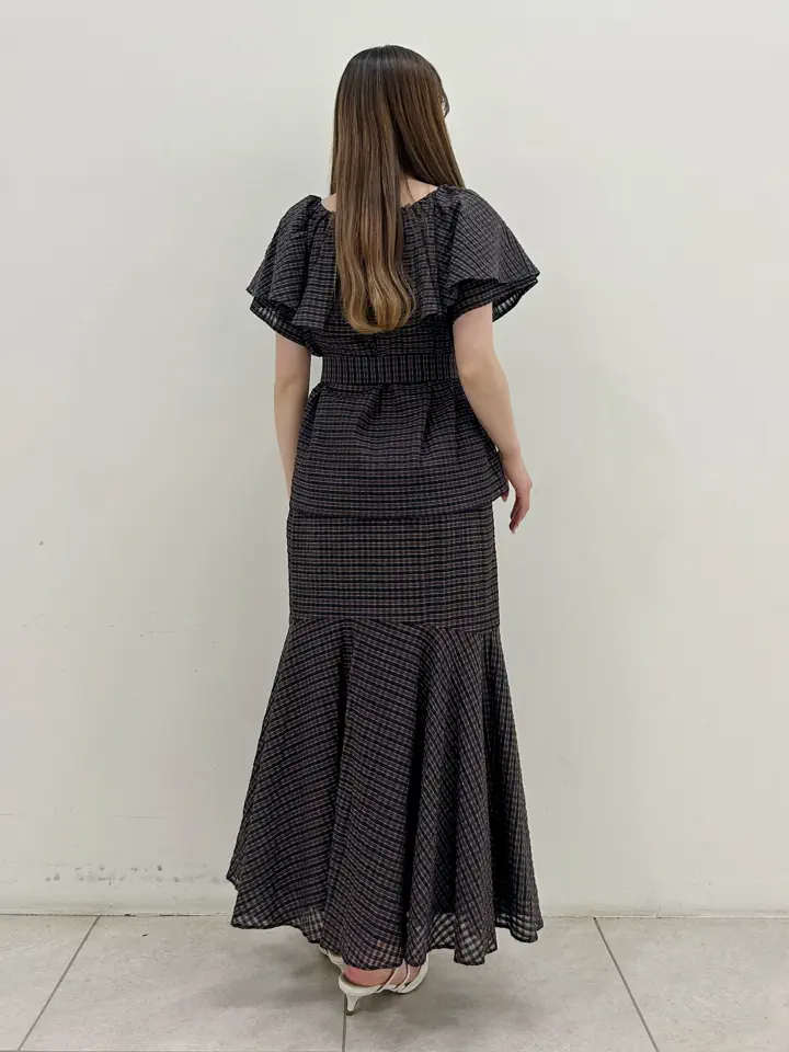 GRACE CONTINENTAL Miu Akamatsu コーディネート画像