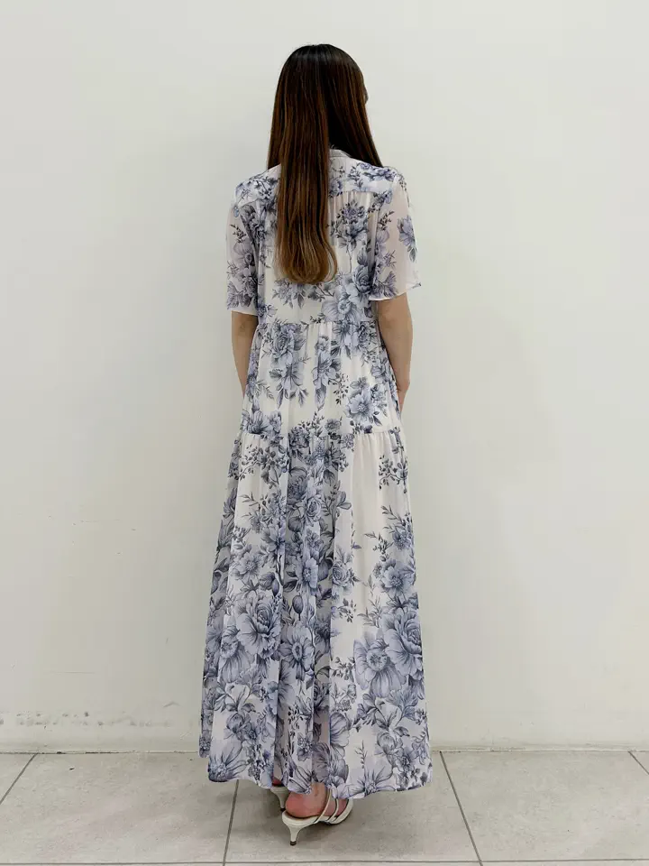 GRACE CONTINENTAL Miu Akamatsu コーディネート画像